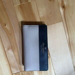 Kate Spade Two-Tone Wallet in Black and Cream